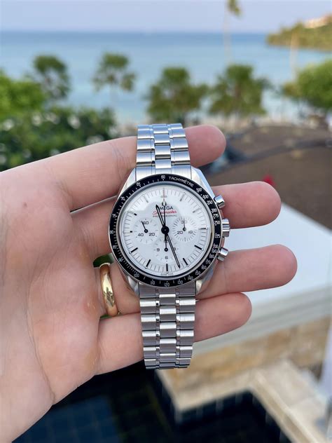 daniel craig omega speedmaster